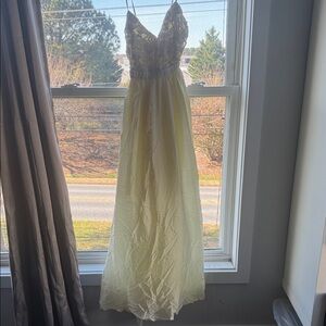 Elegant Cream Maxi Dress